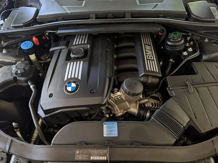 BMW N52 engines