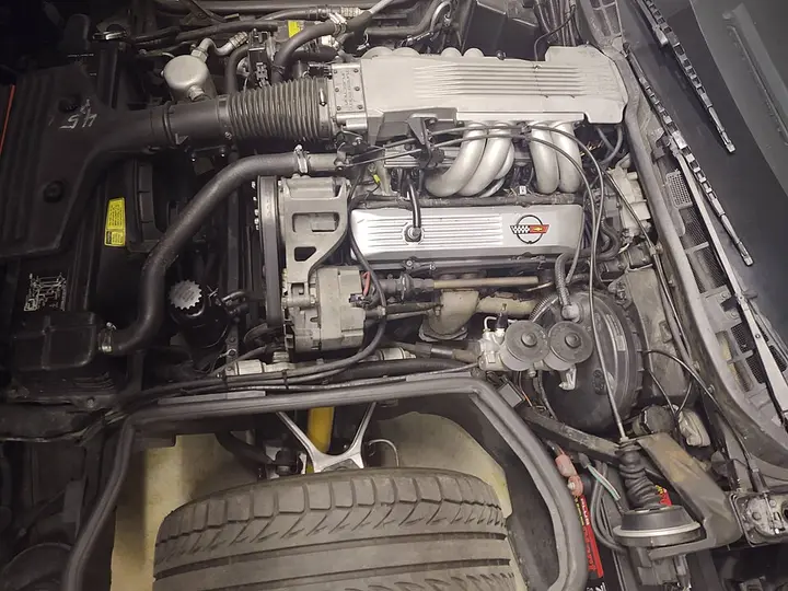 Chevrolet LT1 / LT4 engines (Camaro, Corvette, crate)