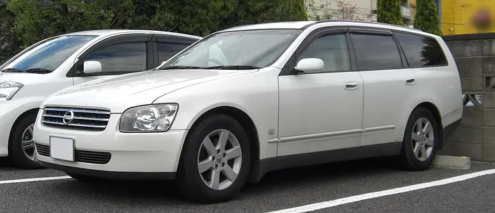 Nissan Stagea