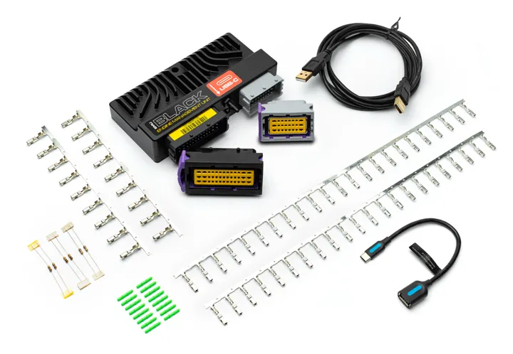 ECUMaster EMU BLACK Plug-in ECU range product photo